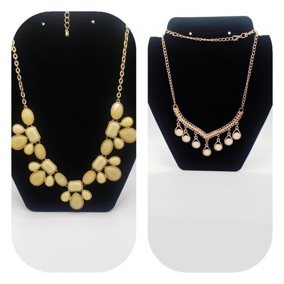 Beautiful Necklace Lot - Picture 1 of 8